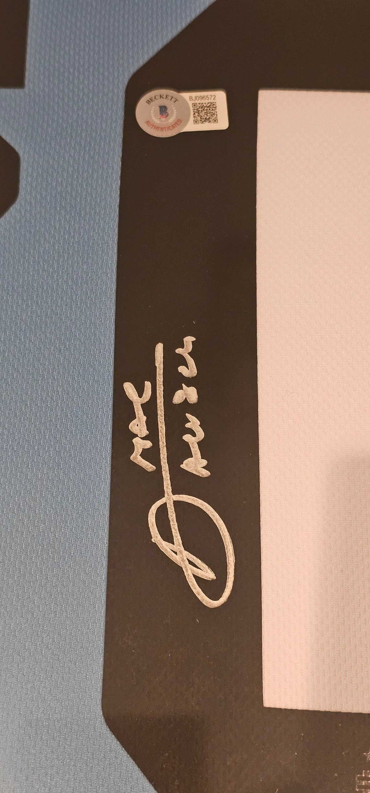 Alexis Mac Allister Signed and Framed Jersey